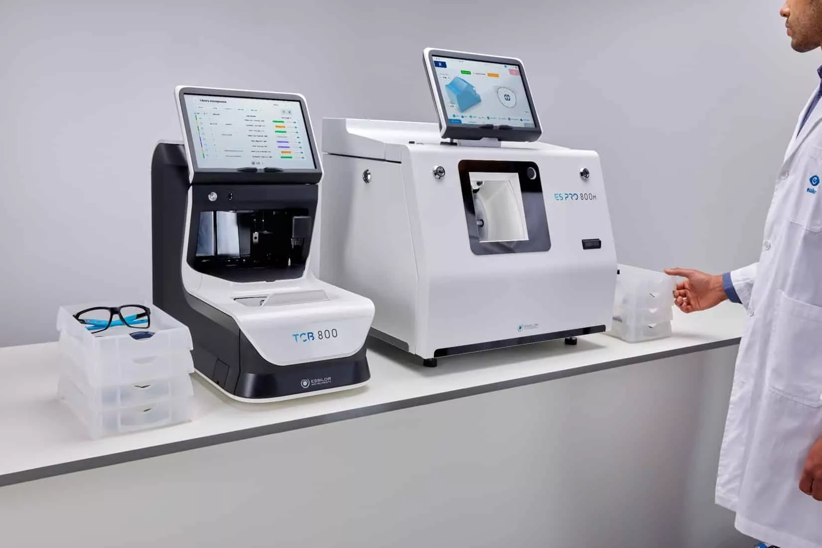 Essilor ES PRO 800M