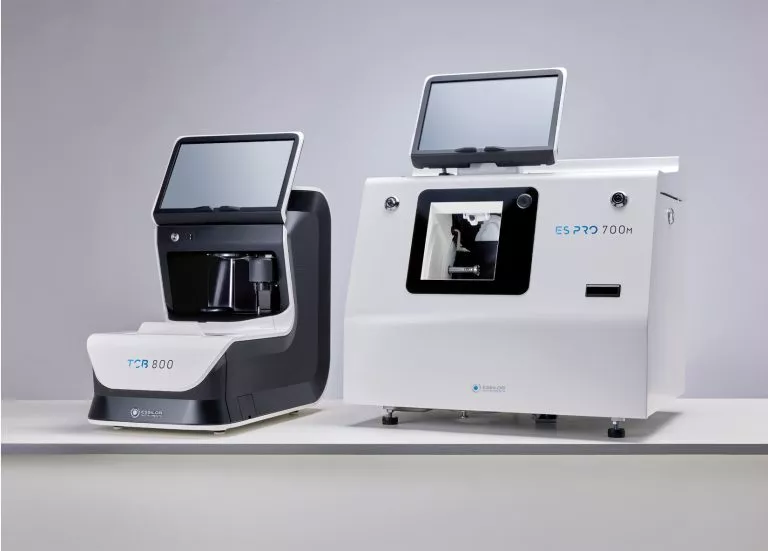 Essilor ES PRO 700M